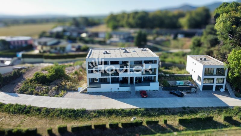 3-izbový apartmán v novostavbe pri Zemplínskej šírave s 38 m² terasou