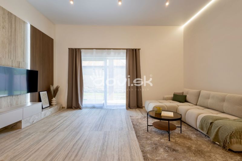 MODERNÝ 4-IZBOVÝ BUNGALOV | ZEMPLÍNSKA ŠIROKÁ