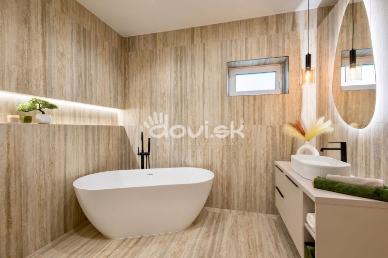 MODERNÝ 4-IZBOVÝ BUNGALOV | ZEMPLÍNSKA ŠIROKÁ