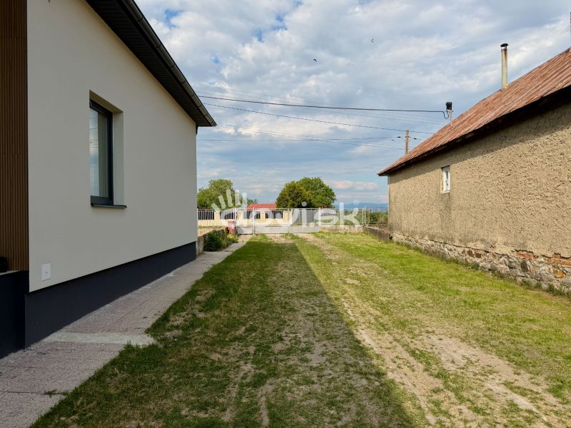 MODERNÝ 4-IZBOVÝ BUNGALOV | ZEMPLÍNSKA ŠIROKÁ