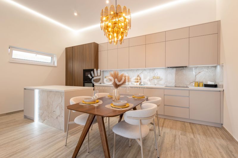 MODERNÝ 4-IZBOVÝ BUNGALOV | ZEMPLÍNSKA ŠIROKÁ