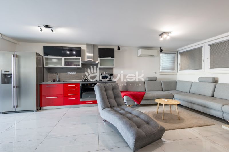 3-podlažný apartmán priamo pri Zemplínskej šírave – Lúč