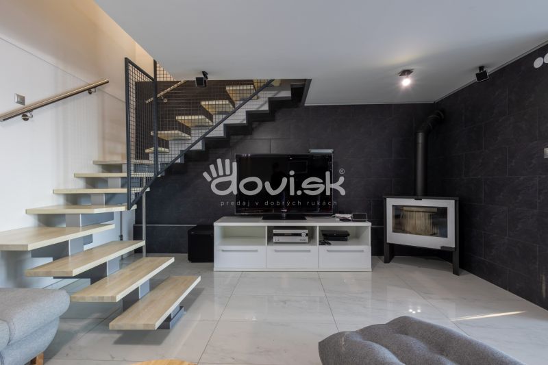 3-podlažný apartmán priamo pri Zemplínskej šírave – Lúč