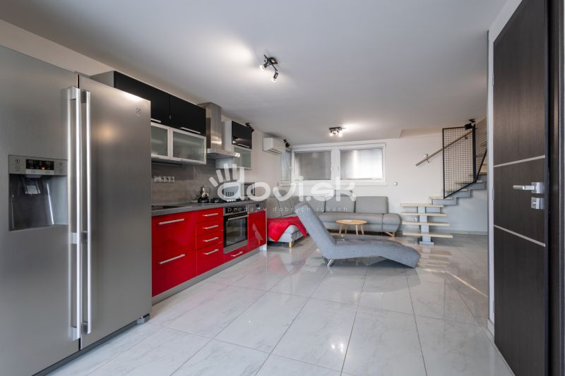 3-podlažný apartmán priamo pri Zemplínskej šírave – Lúč