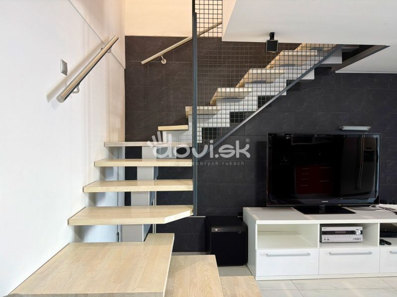3-podlažný apartmán priamo pri Zemplínskej šírave – Lúč