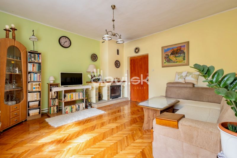 Rodinný dom s takmer 30-árovým pozemkom – Michalovce, Topoľany