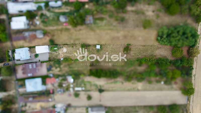Rodinný dom s takmer 30-árovým pozemkom – Michalovce, Topoľany